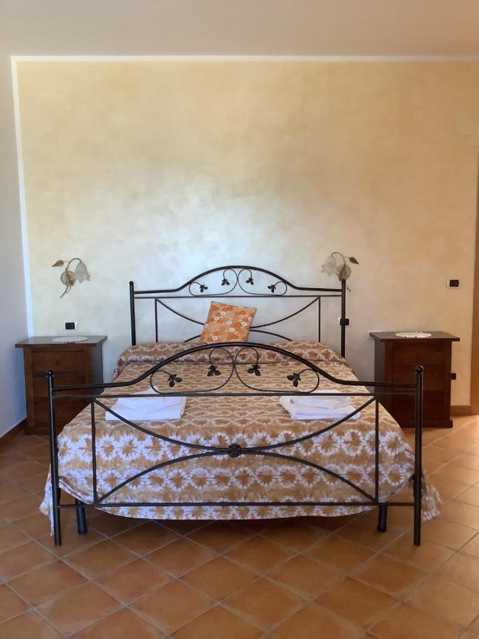 Agriturismo Gli Antichi Sapori - Con Stazione Di Ricarica Veicoli Elettrici Vatolla Ngoại thất bức ảnh